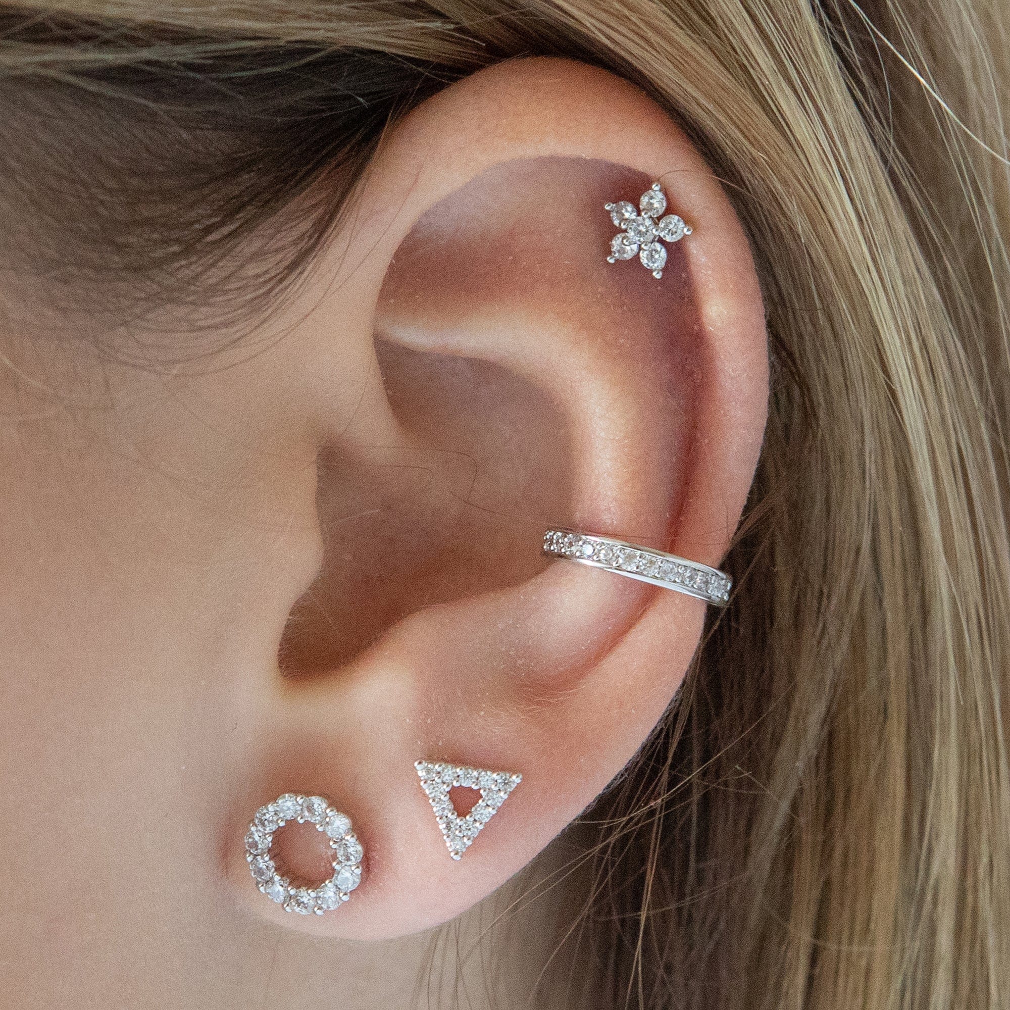 Twilight London Barbell Stud Rose Barbell Piercing