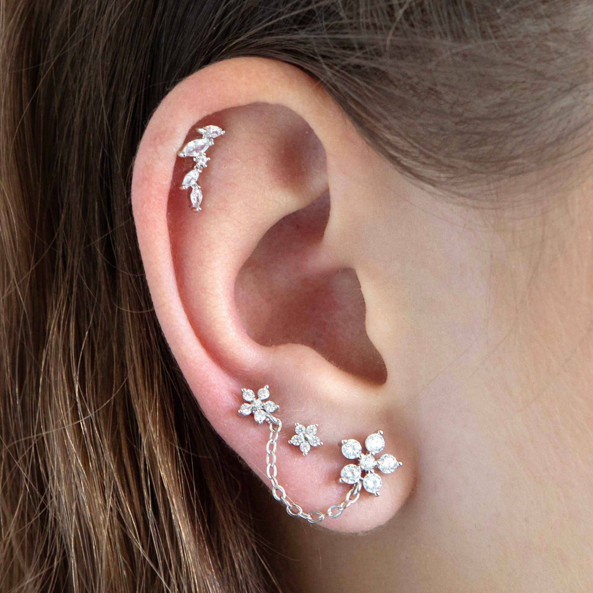 Twilight London Barbell Stud Daisy Chain Earring